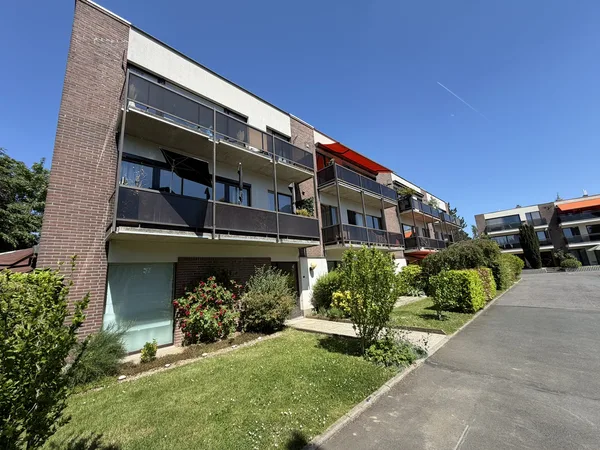 Façade de la copropriété ACP Dîme à Mont-Saint-Guibert où Debelec a rénové l'éclairage des communs